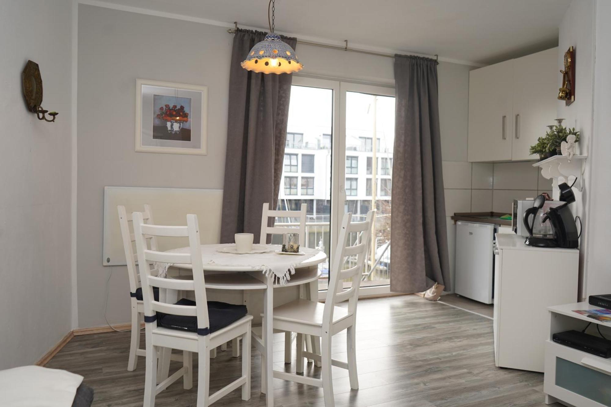 Marinacux Apartment *